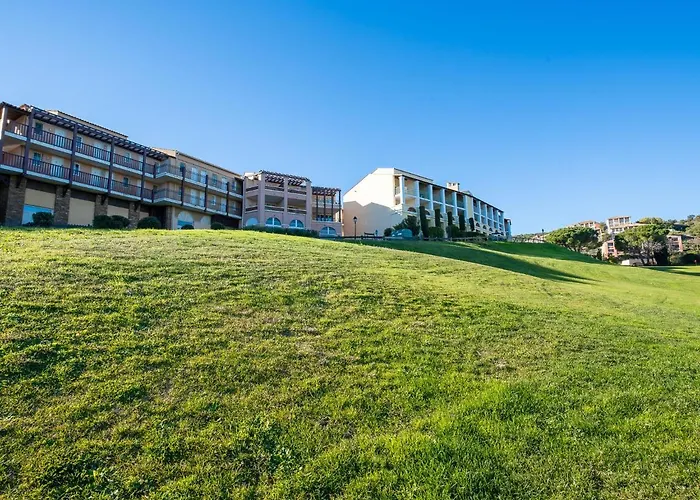 Appartement Le Village - B1 418 By Interhome