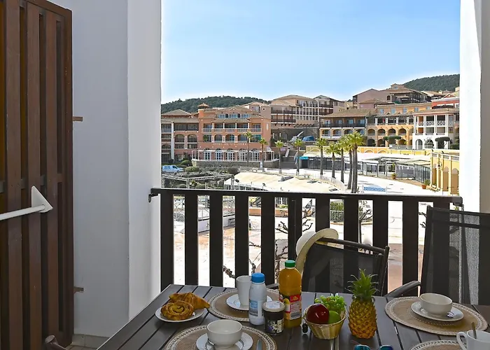 Apartment Le Village - B1 418 By Interhome